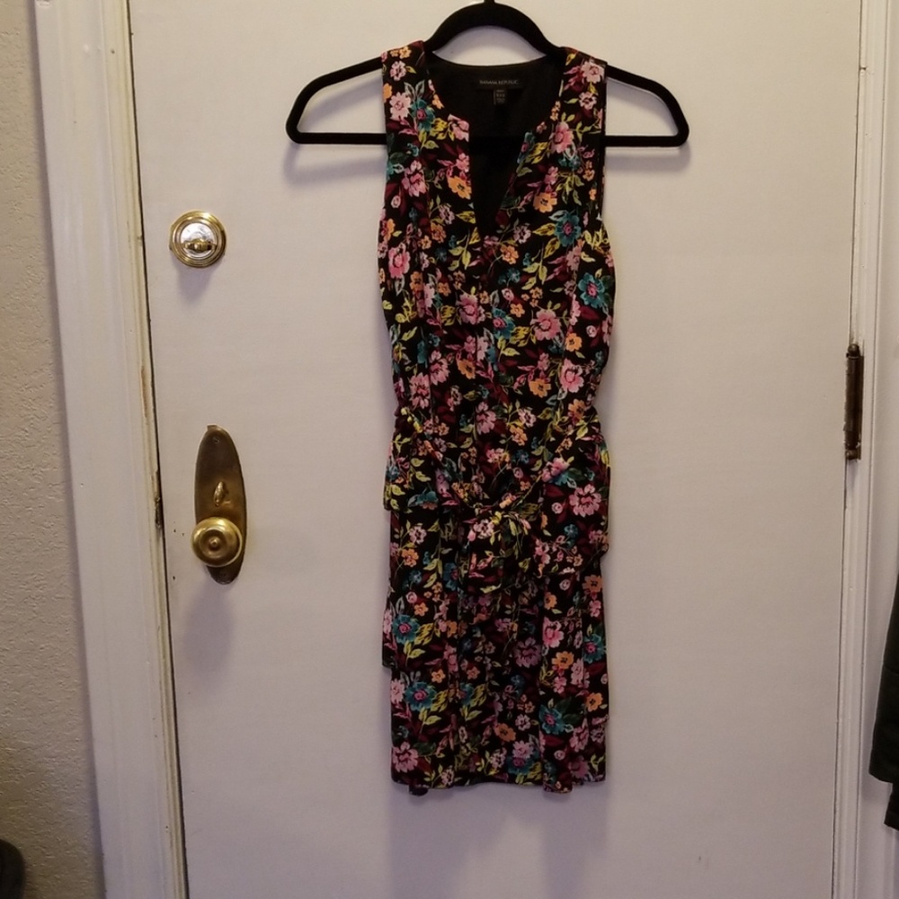 Brand New Floral Layered Banana Republic Dress